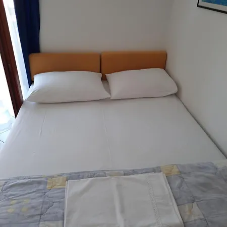 Apartment Maver