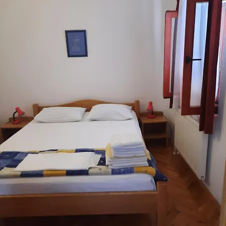 Maver * Sveti Filip i Jakov