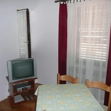 Maver * Sveti Filip i Jakov