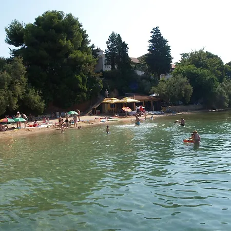Apartment Maver Sveti Filip i Jakov