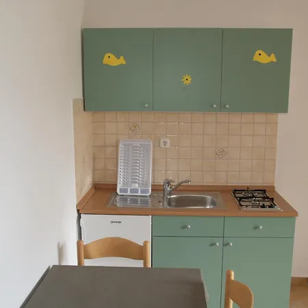 Maver Apartment *